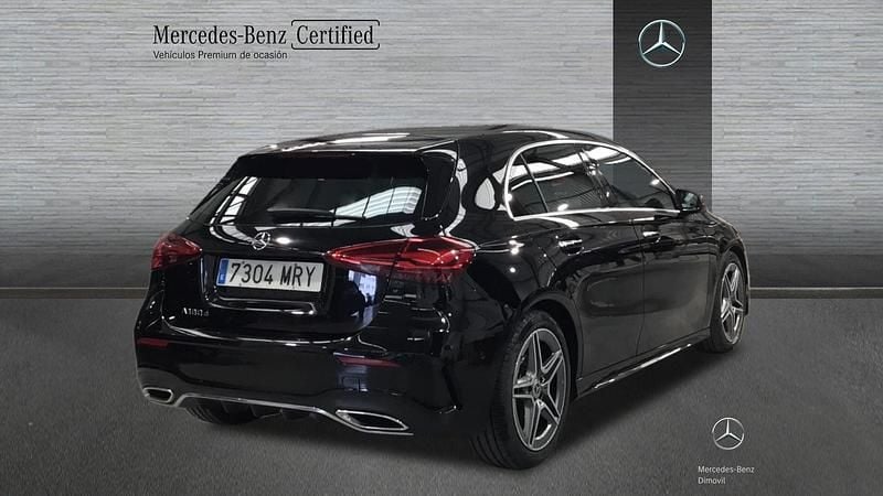 Usado Mercedes A180 116 CV (85 kW) 2024 Negro Berlina