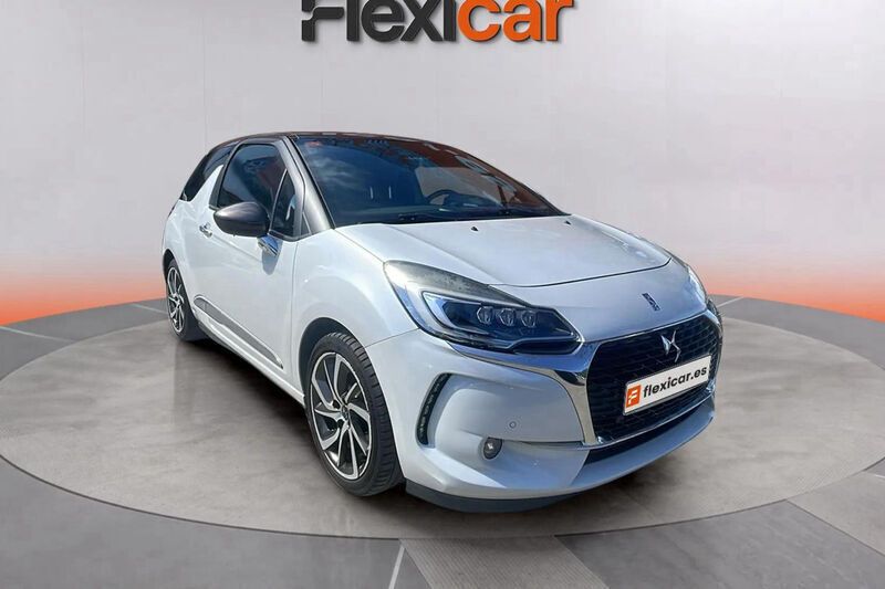 Blanco Usado 2017 DS Automobiles DS3 Berlina | 6990 € (Super precio) - Imagen 1/4