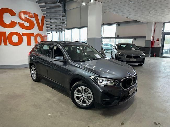 Usado BMW X1 218 CV (160 kW) 2021 Gris SUV