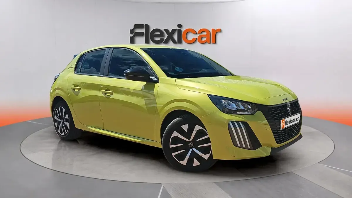 Usado Peugeot 208 Style 101 CV (74 kW) 2025 Utilitario