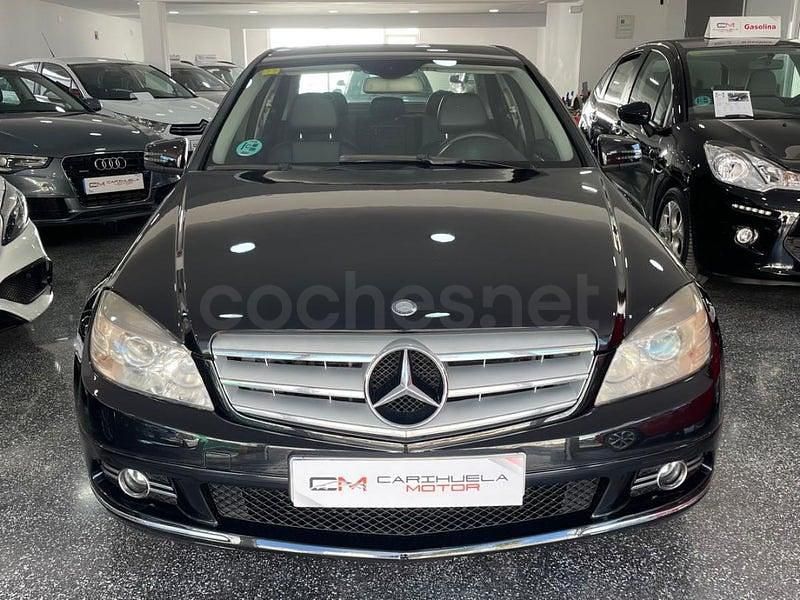 Usado Mercedes C180 156 CV (114 kW) 2009 Negro Berlina