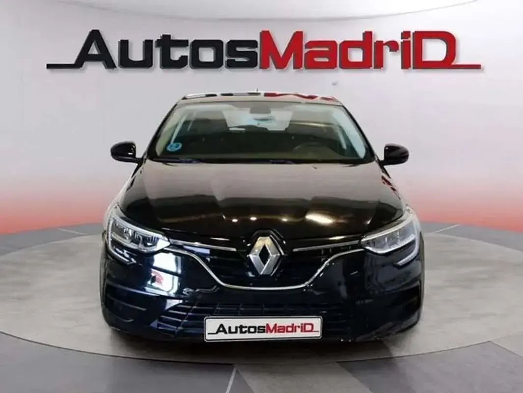 Usado Renault Mégane II Equilibre 116 CV (85 kW) 2022 Negro Berlina