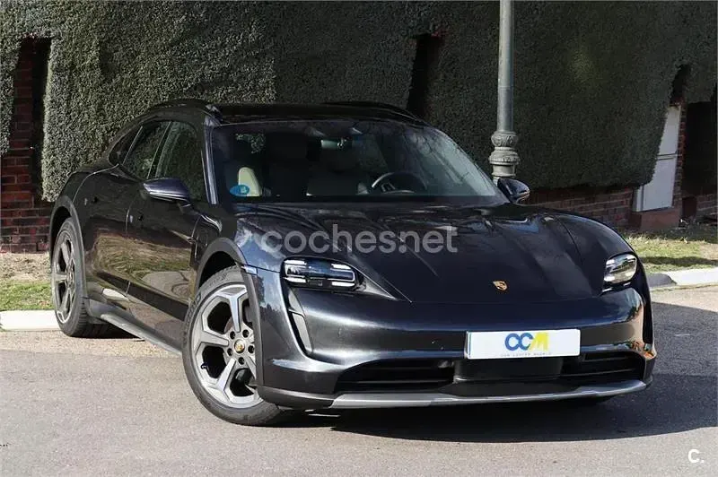 Usado Porsche Taycan Cross Turismo 300 kW (408 CV) 2024 Eléctrico Familiar
