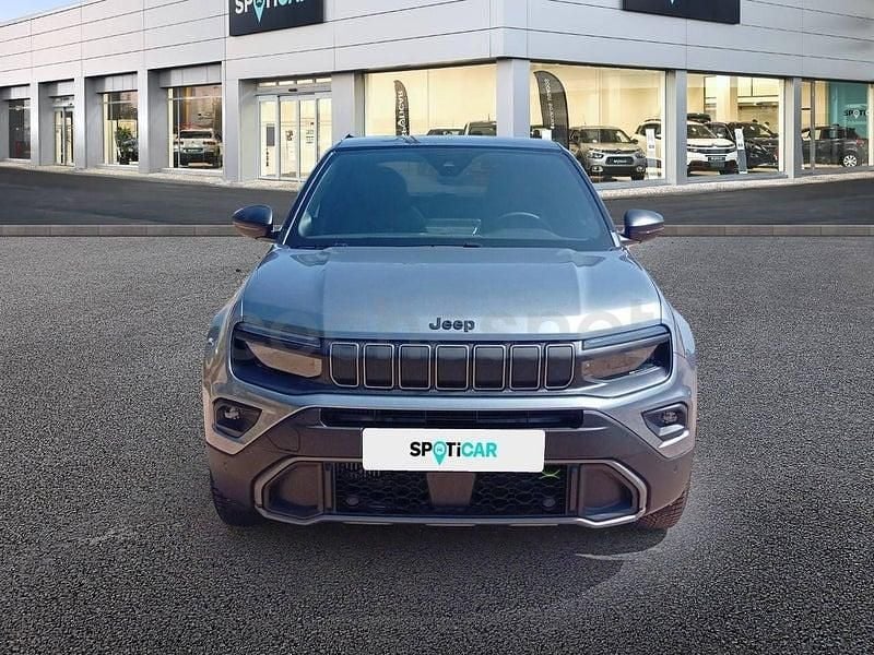 Usado Jeep Avenger Overland 147 CV (108 kW) 2025 Gris SUV
