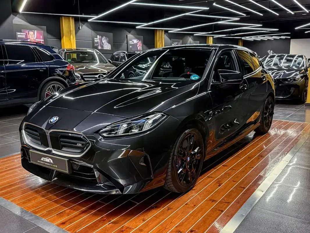 Usado BMW M135 M Sport 300 CV (220 kW) 2024 Negro Utilitario