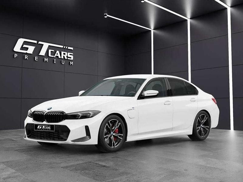 Blanco Usado 2025 BMW 330e | 42.900 € (Buen precio) - Imagen 1/4