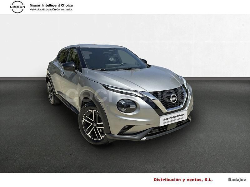 Usado Nissan Juke N-Connecta 114 CV (83 kW) 2024 Gris / plata SUV