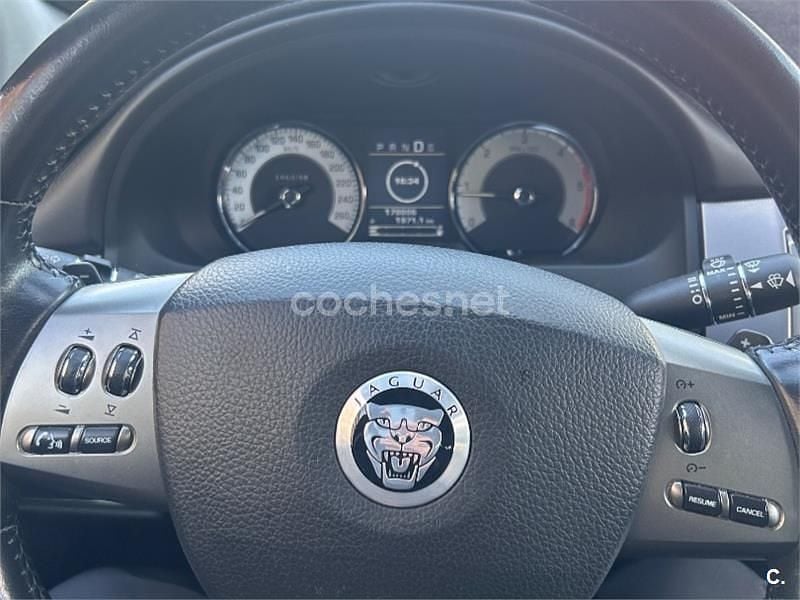 Usado Jaguar XF Luxury 207 CV (152 kW) 2009 Negro Berlina