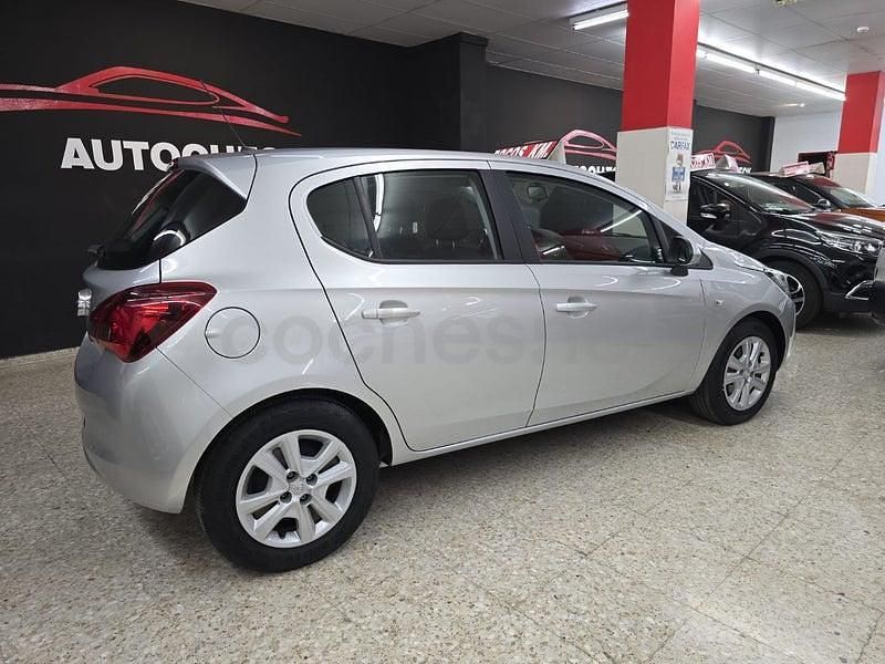 Usado Opel Corsa Selective 90 CV (66 kW) 2019 Gris / plata Utilitario