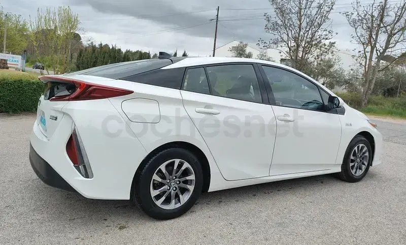 Usado Toyota Prius 122 CV (89 kW) 2018 Blanco Utilitario