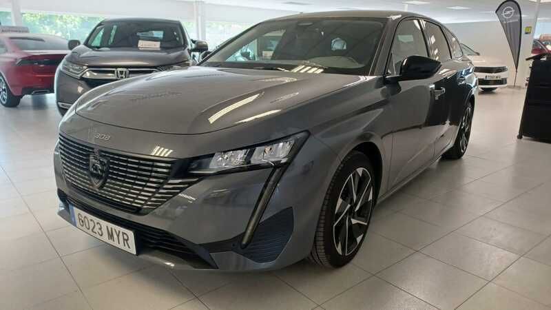 Gris Usado 2025 Peugeot 308 Allure Familiar | 27.990 € - Imagen 1/4