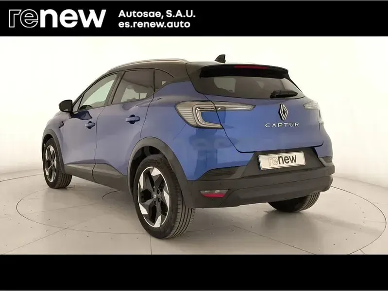 Usado Renault Captur Techno 100 CV (73 kW) 2025 Azul SUV
