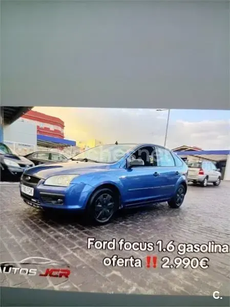 Usado Nissan Micra 80 CV (58 kW) 2010 Rojo Utilitario