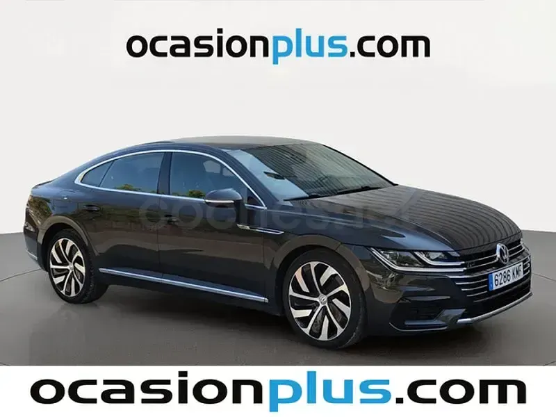 Usado VW Arteon R-line 150 CV (110 kW) 2018 Gris / plata Utilitario