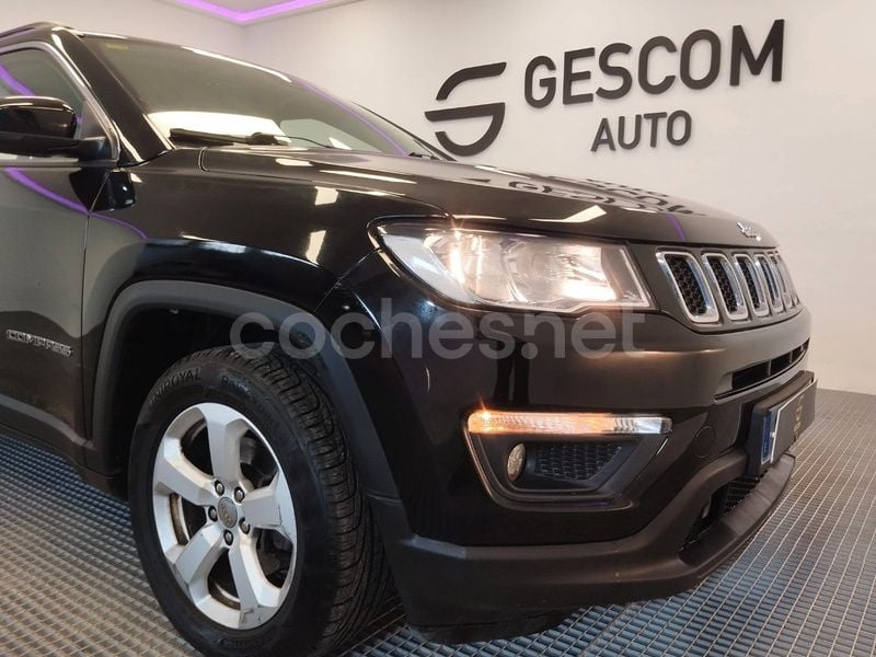 Usado Jeep Compass Longitude 120 CV (88 kW) 2017 Azul SUV