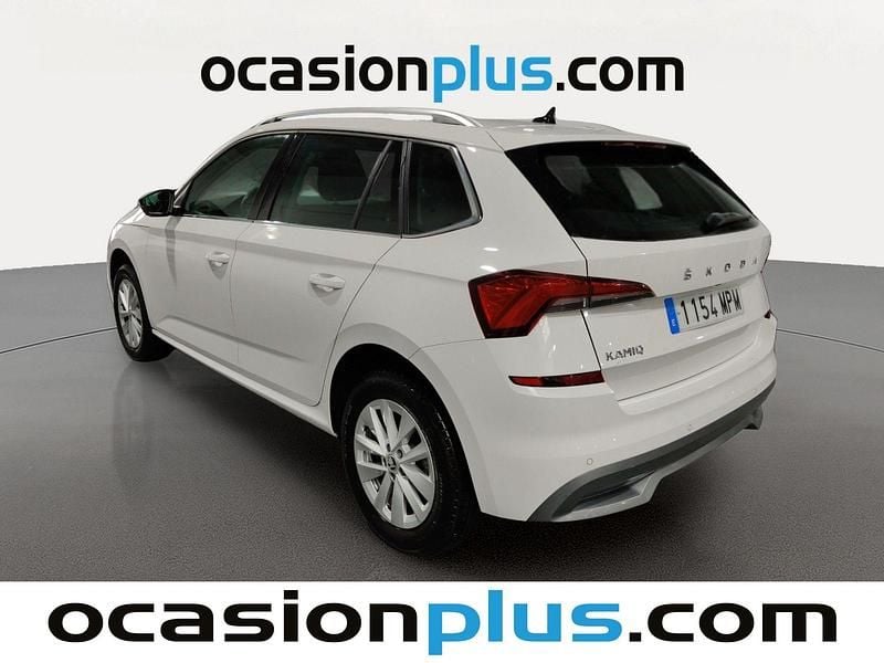 Usado Skoda Kamiq Ambition 110 CV (80 kW) 2024 Blanco SUV