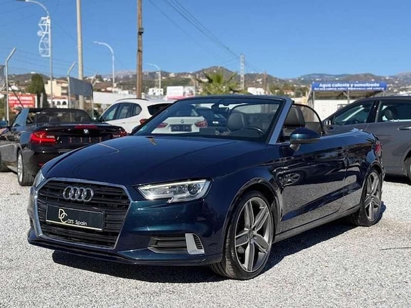 Usado Audi A3 Cabriolet Ambition 150 CV (110 kW) 2016 Azul Descapotable