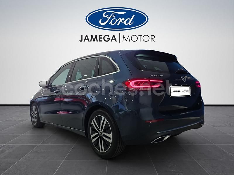 Usado Mercedes B200 150 CV (110 kW) 2022 Azul Monovolumen