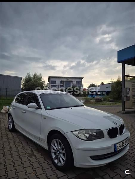 Usado BMW 118 143 CV (105 kW) 2011 Blanco Utilitario