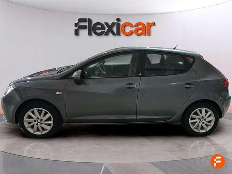 Usado Seat Ibiza Reference 90 CV (66 kW) 2017 Gris Utilitario