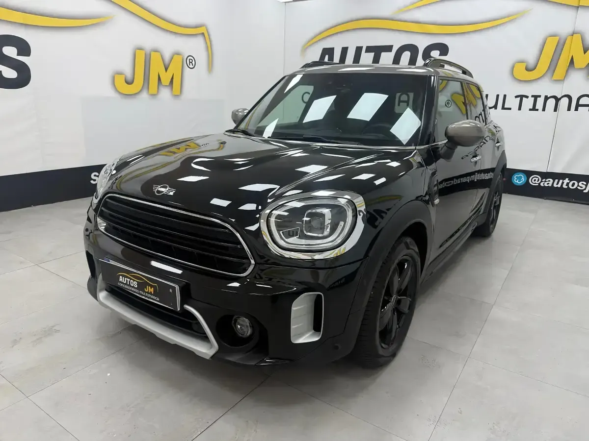 Usado Mini Cooper Countryman 136 CV (100 kW) 2021 Negro SUV
