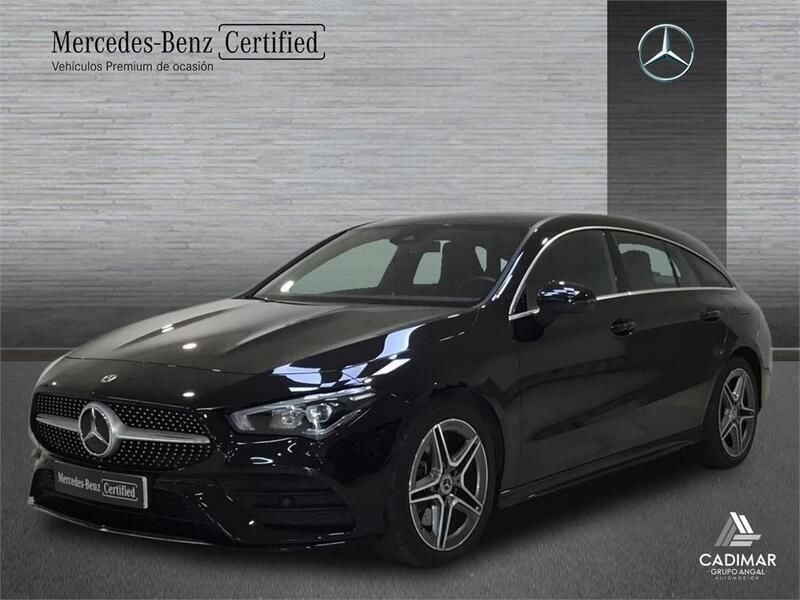 Negro Usado 2023 Mercedes CLA200 Shooting Brake Familiar | 37.300 € (Precio justo) - Imagen 1/4