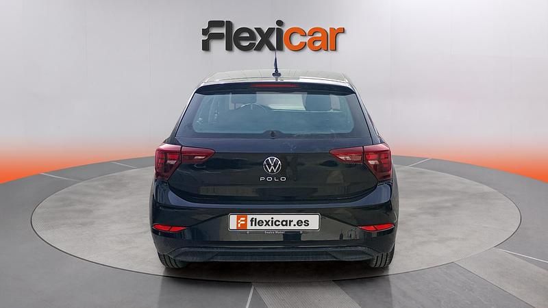 Usado VW Polo Life 95 CV (69 kW) 2022 Negro Utilitario