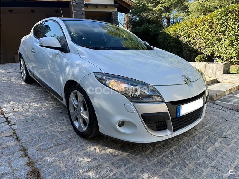 Usado Renault Mégane III Dynamique 130 CV (95 kW) 2010 Blanco Berlina