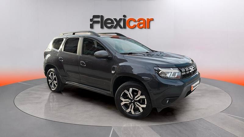 Usado Dacia Duster Essentiel 101 CV (74 kW) 2023 Gris SUV