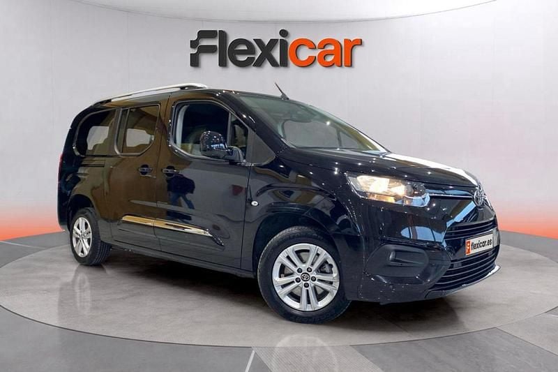 Negro Usado 2022 Toyota Proace Verso Advance Familiar | 21.490 € (Precio justo) - Imagen 1/4