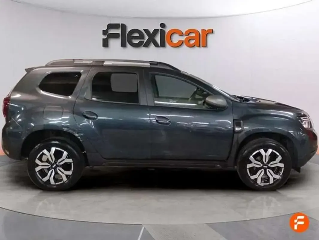 Usado Dacia Duster 150 CV (110 kW) 2024 Gris SUV