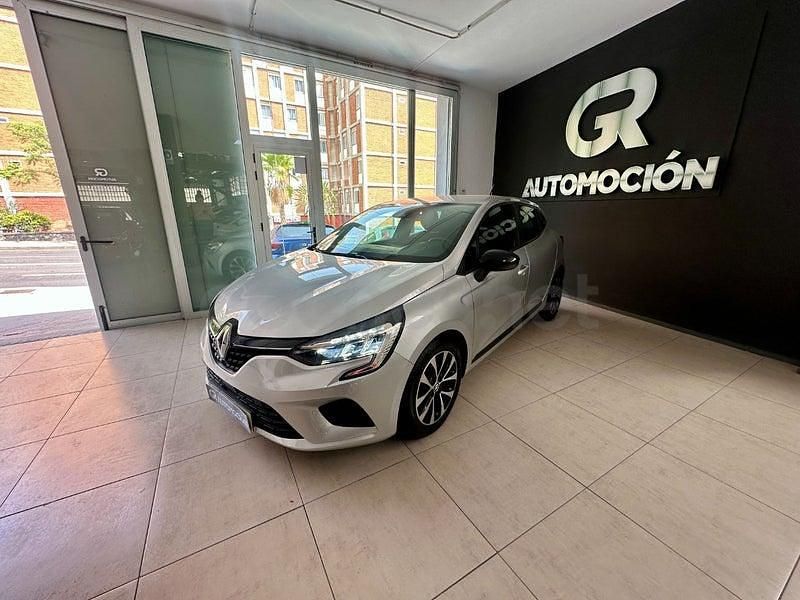 Usado Renault Clio V Equilibre 90 CV (66 kW) 2023 Gris / plata Berlina