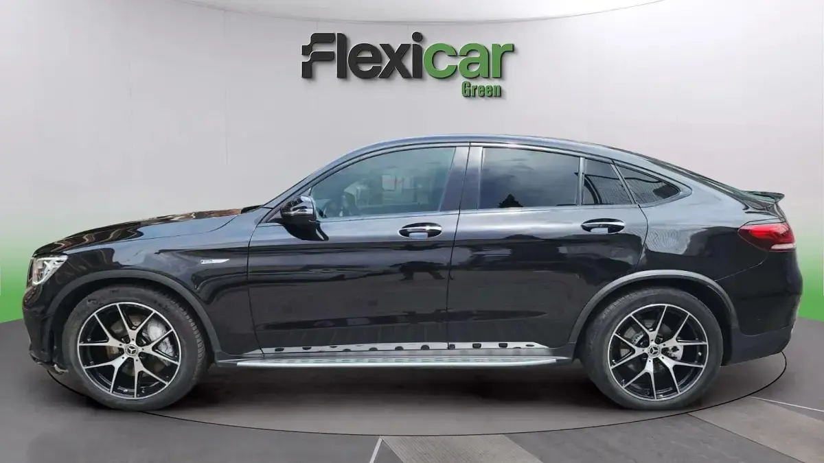 Usado Mercedes GLC300e 320 CV (235 kW) 2022 Negro SUV