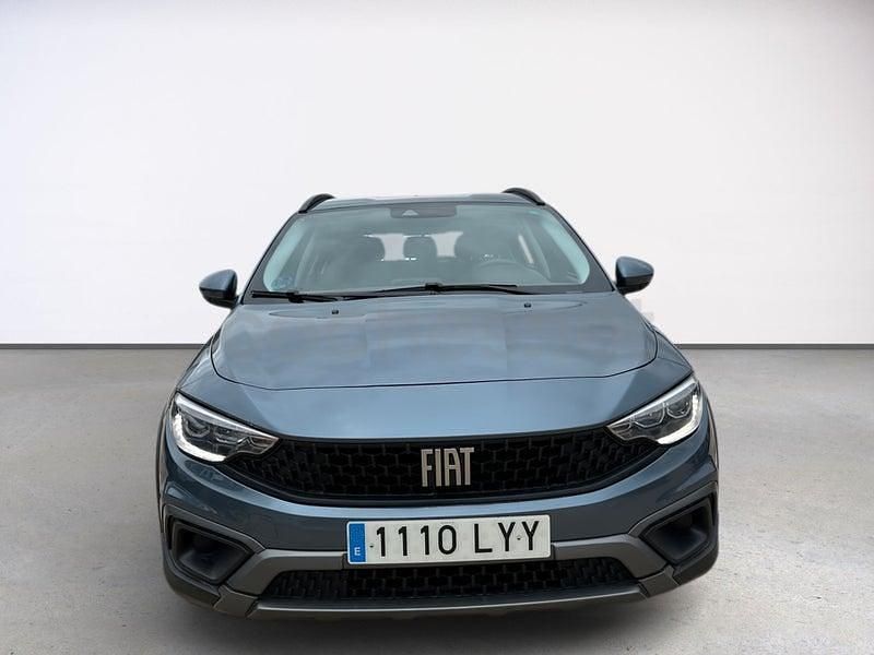 Usado Fiat Tipo Cross 130 CV (95 kW) 2022 Azul Berlina