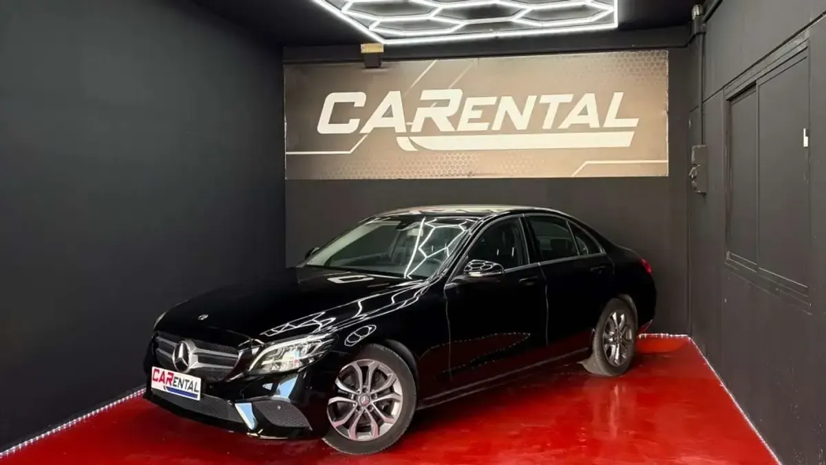 Usado Mercedes C200 150 CV (110 kW) 2018 Negro Berlina