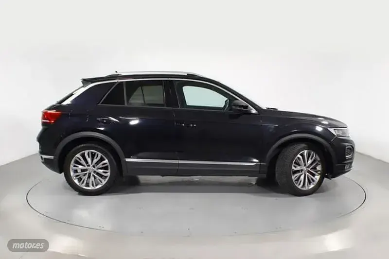 Usado VW T-Roc Sportline 190 CV (139 kW) 2020 Negro SUV