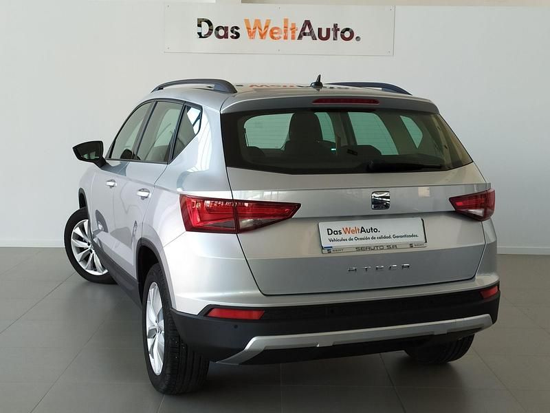 Usado Seat Ateca Style 150 CV (110 kW) 2025 Gris SUV