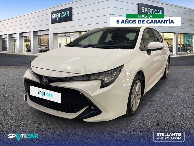 Usado Toyota Corolla Active 122 CV (89 kW) 2022 Blanco Berlina