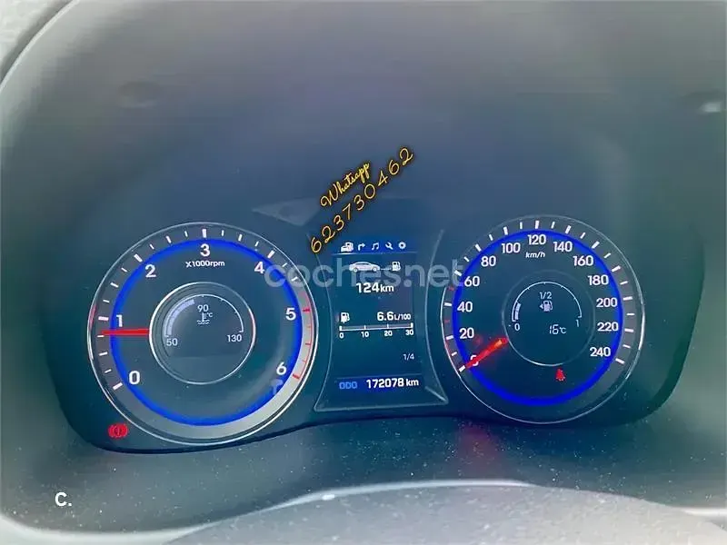 Usado Hyundai i40 Style 136 CV (100 kW) 2015 Blanco Berlina