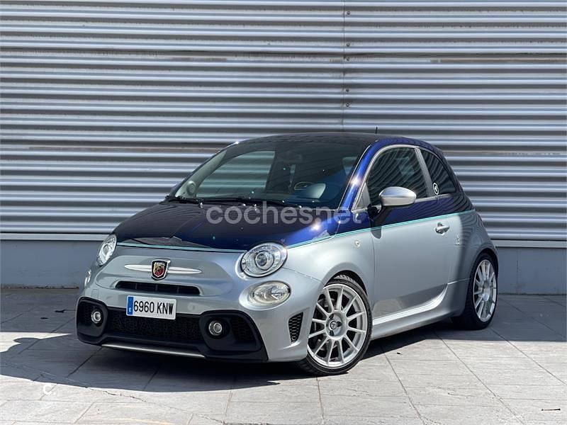 Azul Usado 2018 Abarth 695 Utilitario | 21.700 € - Imagen 1/4