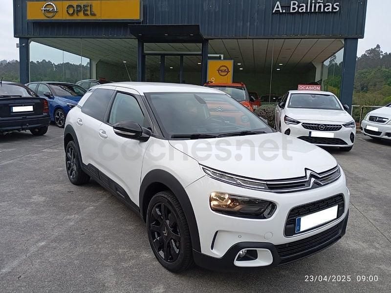 Usado Citroën C4 Live 110 CV (80 kW) 2019 Blanco Berlina