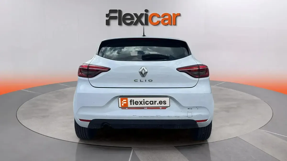 Usado Renault Clio V Business 100 CV (73 kW) 2021 Blanco Berlina