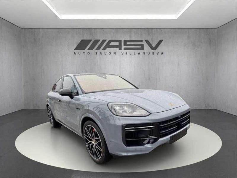 Gris Usado 2024 Porsche Cayenne Turbo SUV | 159.900 € - Imagen 1/4