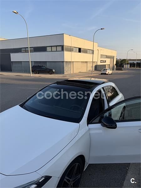 Usado Mercedes A180 122 CV (89 kW) 2018 Blanco Berlina