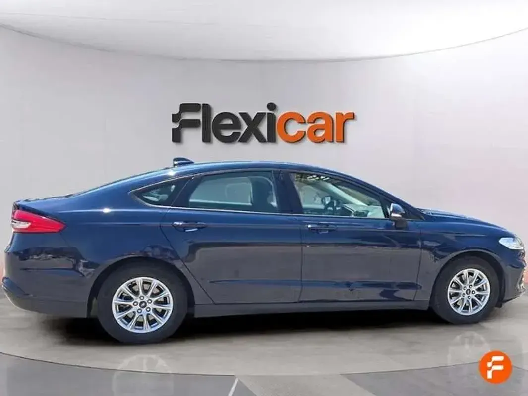 Usado Ford Mondeo Trend 188 CV (138 kW) 2021 Azul Berlina