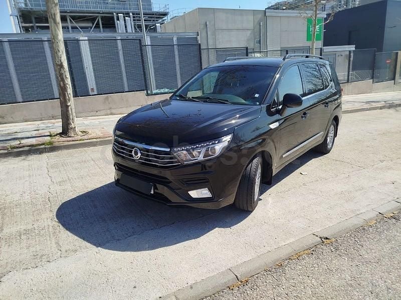 Usado Ssangyong (KGM) Rodius Limited 178 CV (130 kW) 2019 Negro Monovolumen