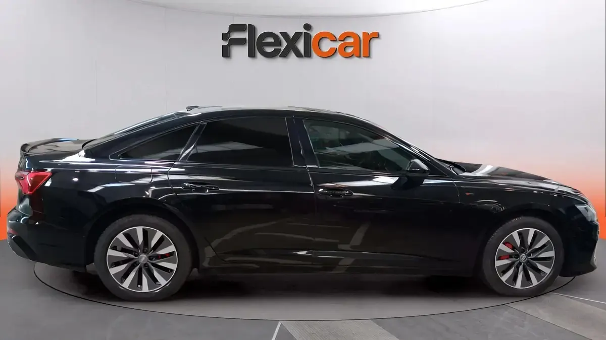 Usado Audi A6 Premium 245 CV (180 kW) 2020 Negro Berlina