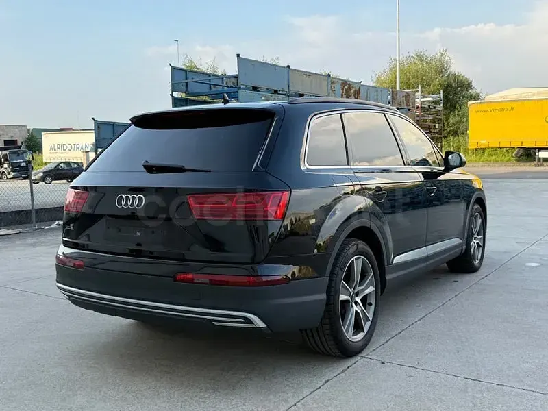 Usado Audi Q7 Design 373 CV (274 kW) 2018 Negro SUV
