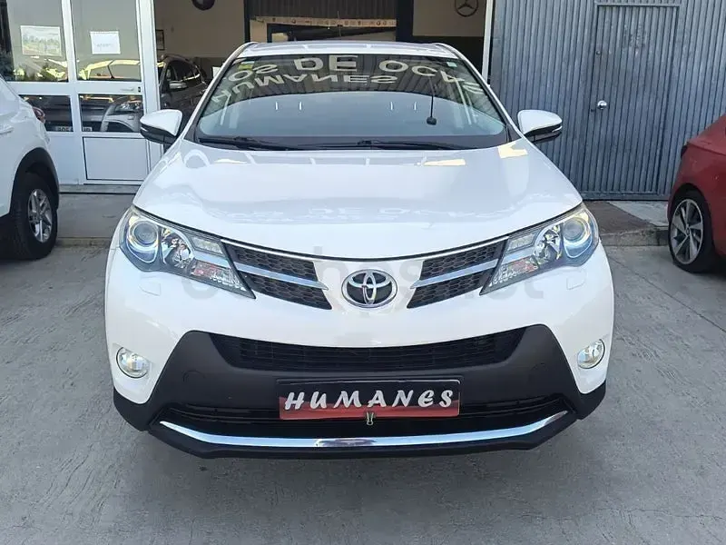 Usado Toyota RAV4 Advance 124 CV (91 kW) 2014 Blanco SUV