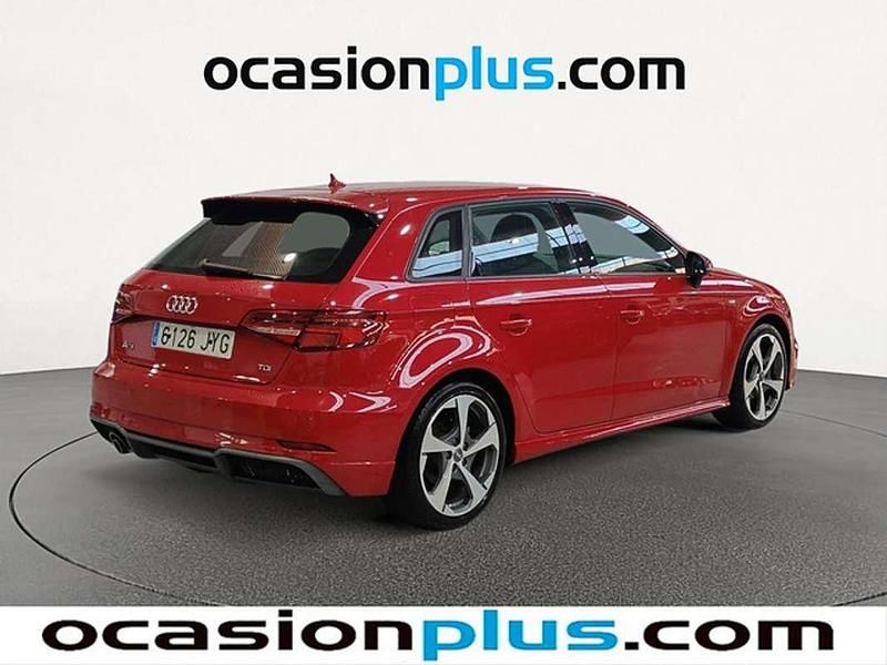 Rojo Usado 2017 Audi A3 Sportback S-Line Utilitario | 18.637 € (Precio justo) - Imagen 1/2